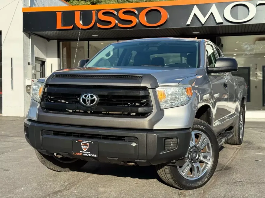 2014 Toyota Tundra Double Cab SR photo 1