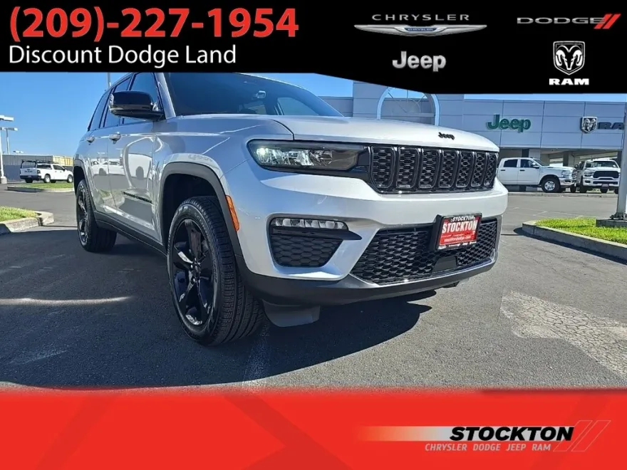 2025 Jeep Grand Cherokee Limited photo 1