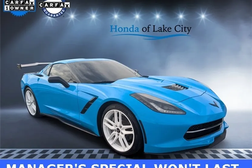 2015 Chevrolet Corvette Stingray 1LT photo 1