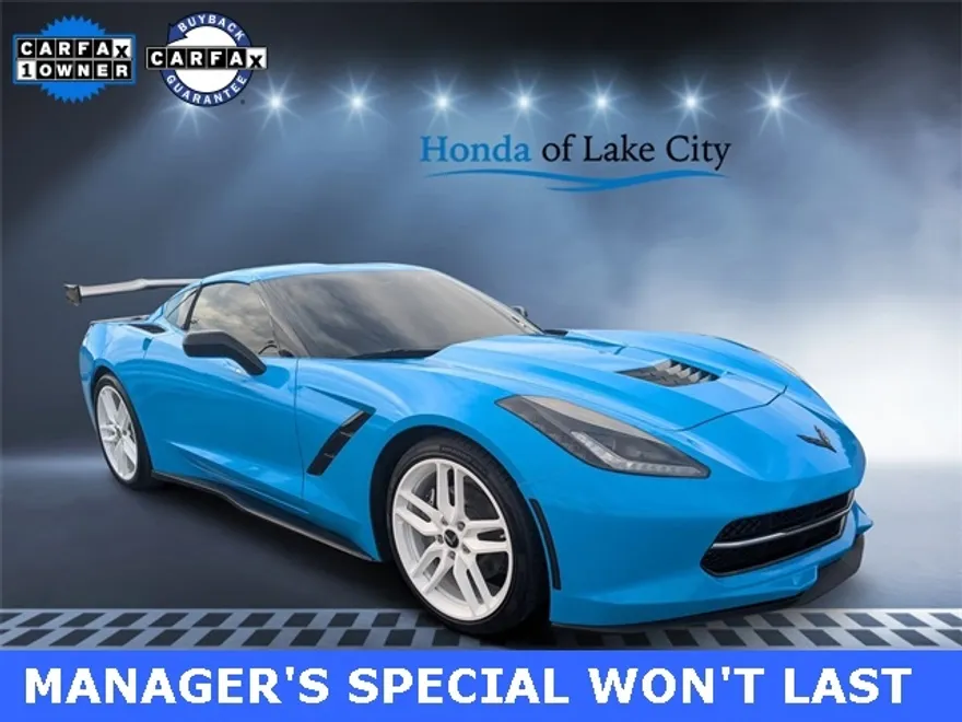 2015 Chevrolet Corvette Stingray 1LT photo 1