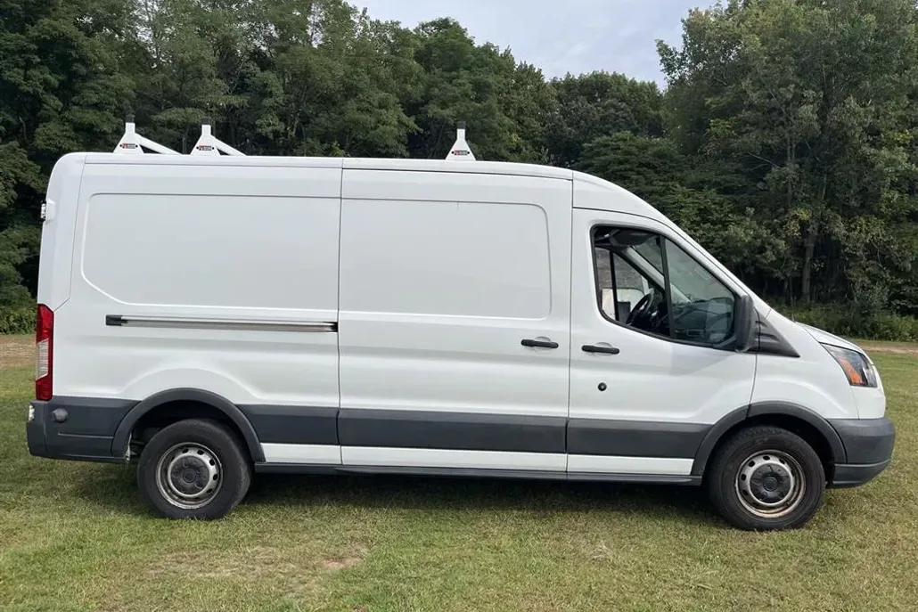2018 Ford Transit Van photo 1