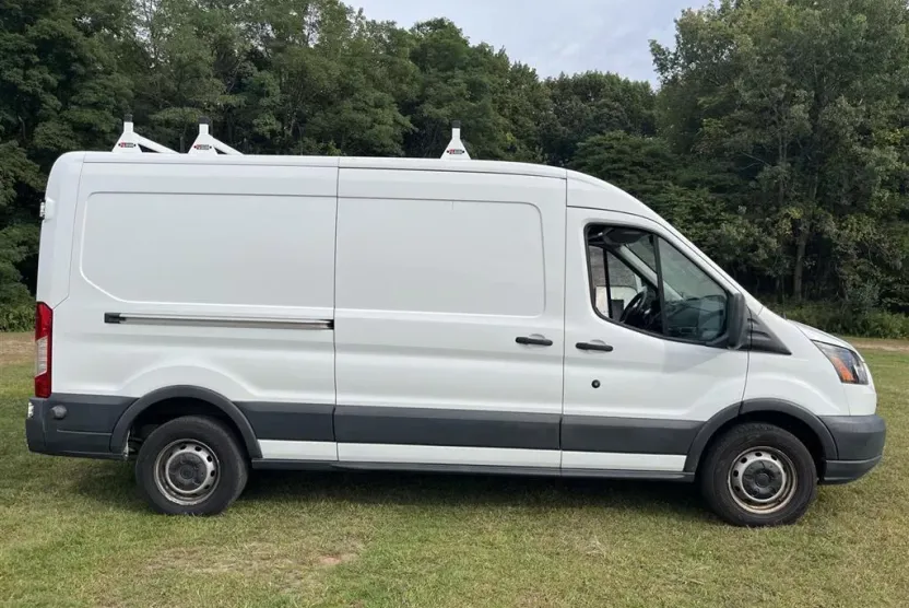 2018 Ford Transit Van photo 1