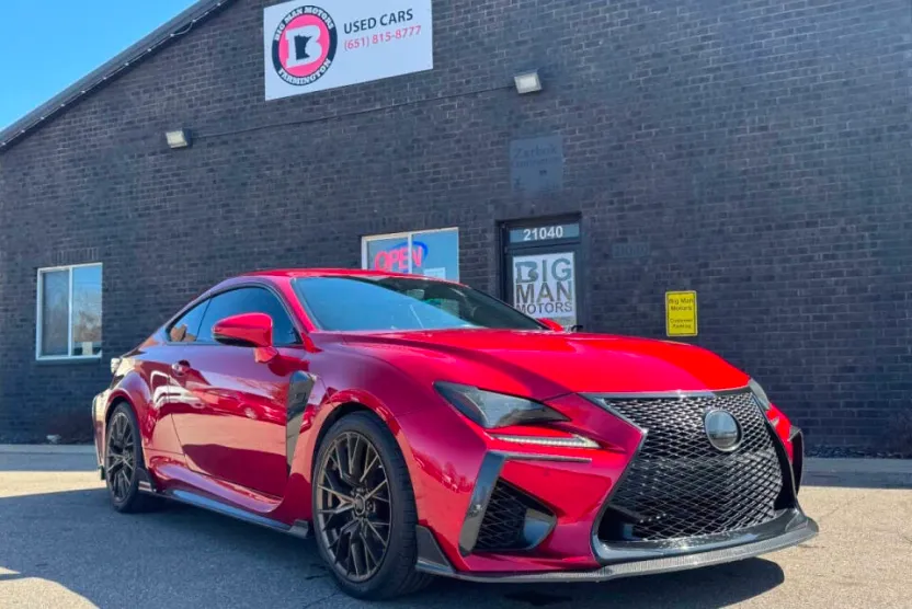 2017 Lexus RC F photo 1