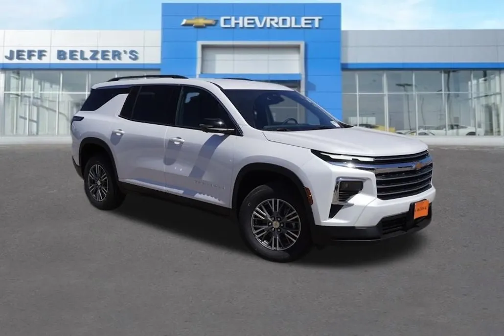 2025 Chevrolet Traverse photo 1
