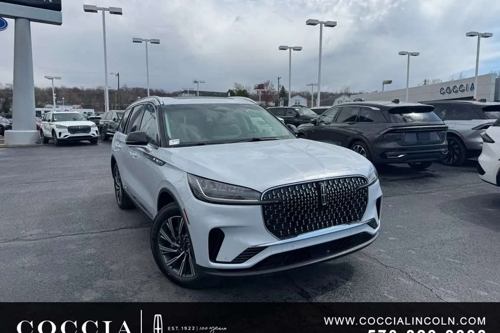 2025 Lincoln Aviator Premiere photo 1