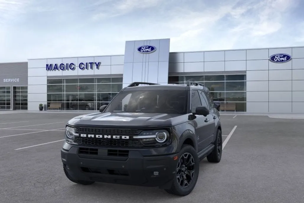 2025 Ford Bronco Sport Outer Banks photo 1