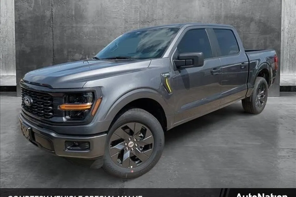2025 Ford F-150 STX photo 1