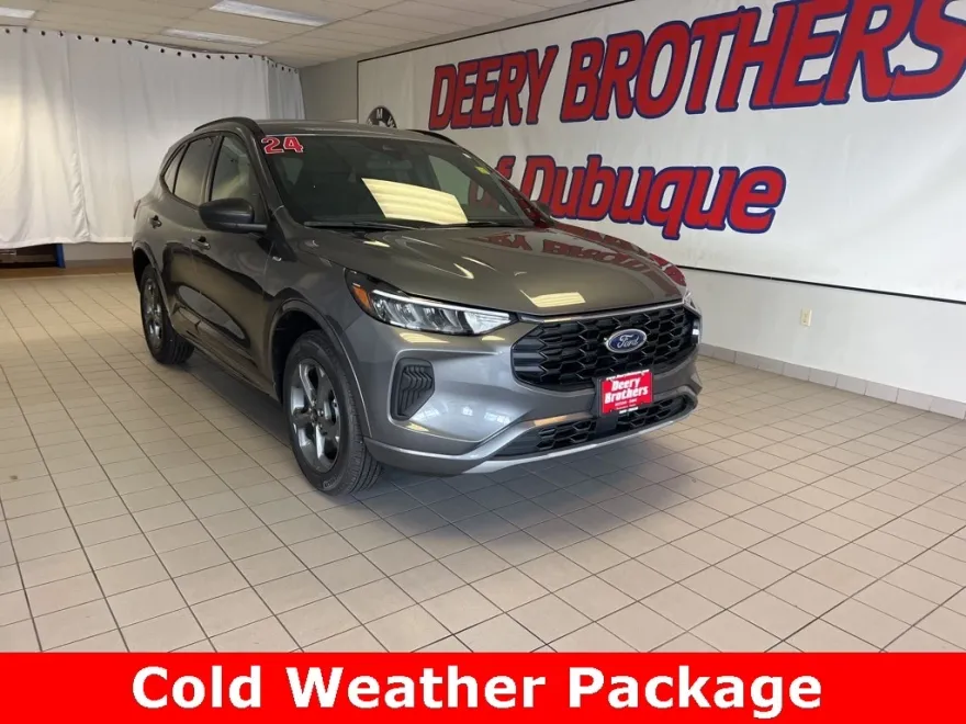 2024 Ford Escape ST-Line photo 1