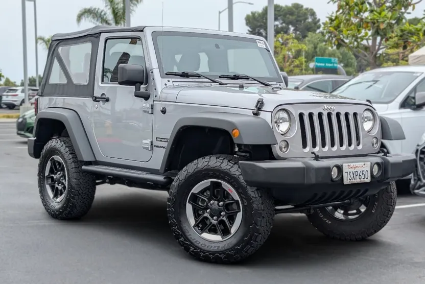 2016 Jeep Wrangler Sport photo 1
