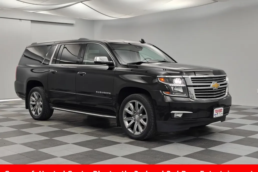 2016 Chevrolet Suburban LTZ photo 1