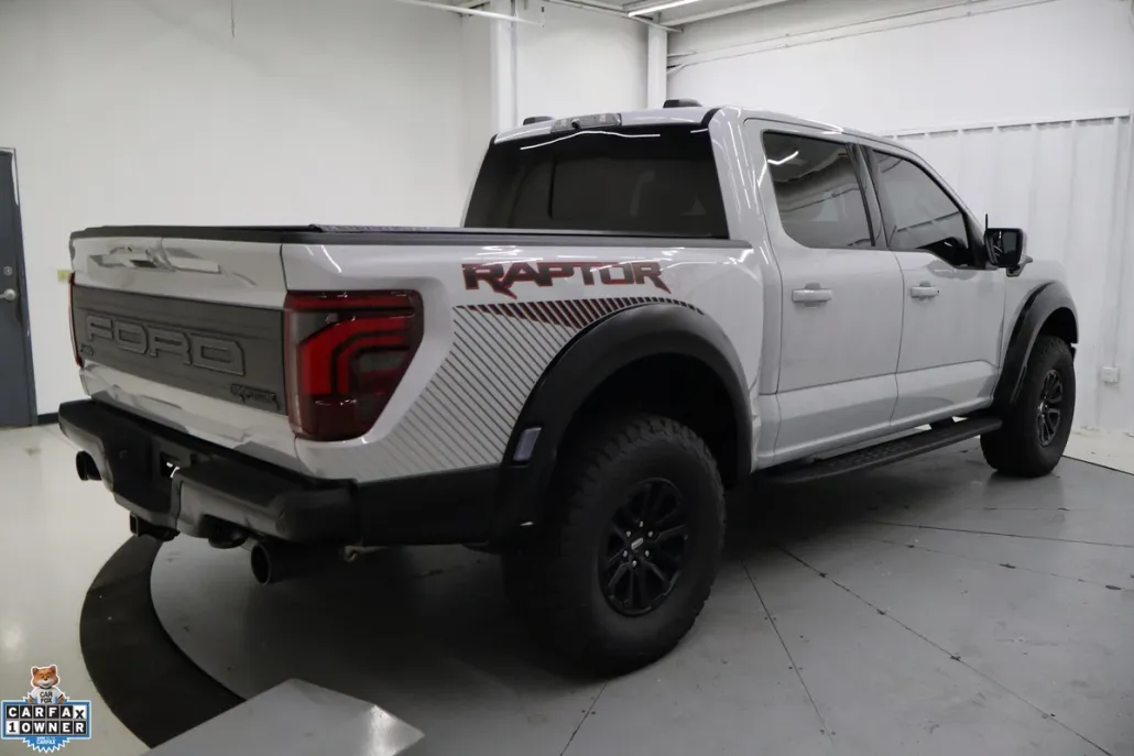 2025 Ford F-150 Raptor photo 1