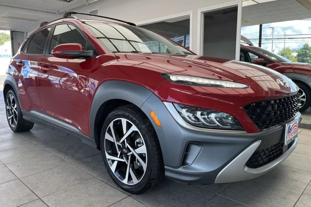 2022 Hyundai Kona Limited photo 1