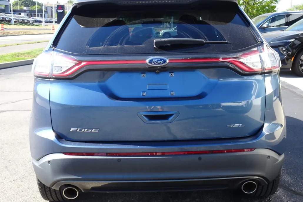 2018 Ford Edge SEL photo 1
