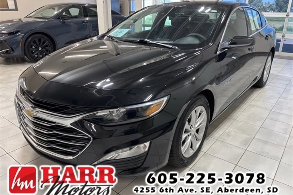 2023 Chevrolet Malibu 1LT photo 1
