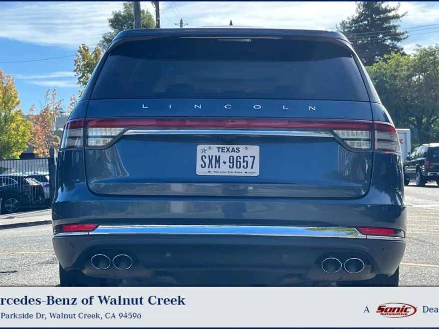 2020 Lincoln Aviator Reserve photo 1