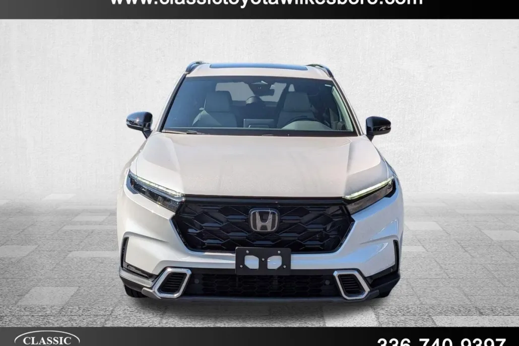 2025 Honda CR-V Hybrid Sport Touring photo 1