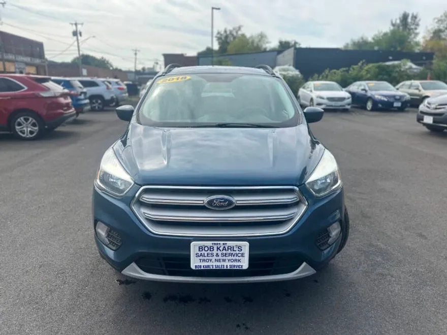 2018 Ford Escape SE photo 1