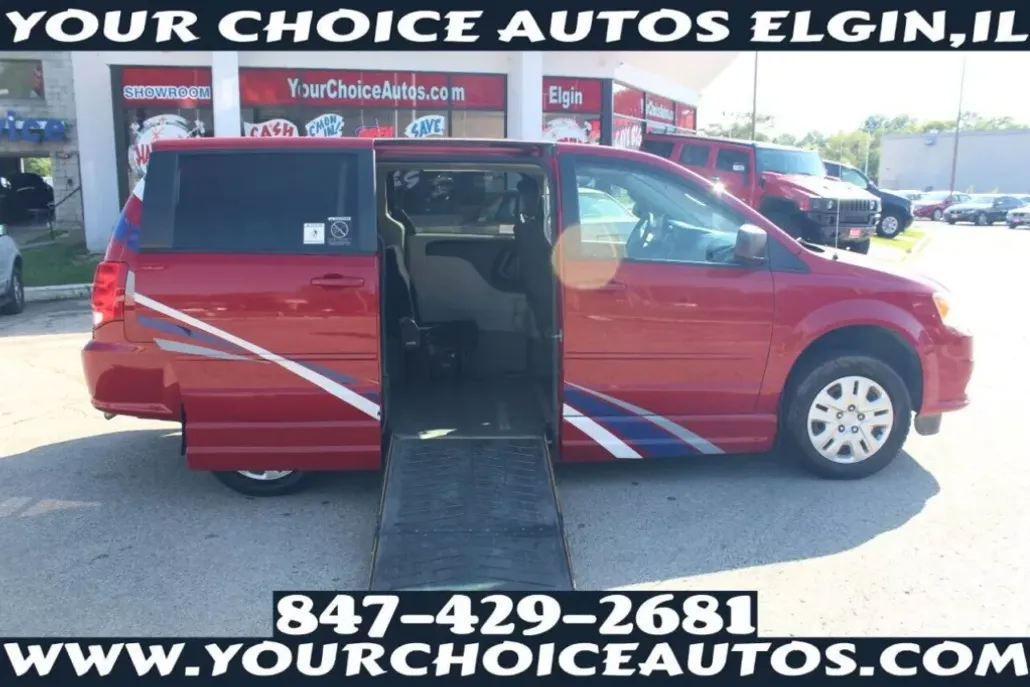 2015 Dodge Grand Caravan SE photo 1