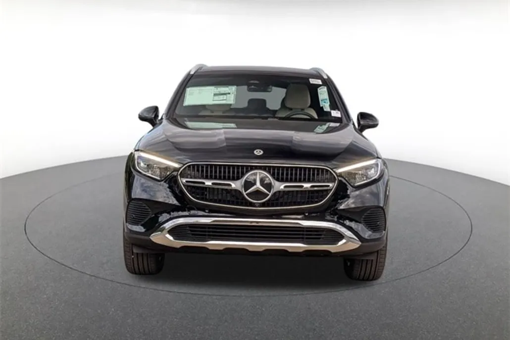 2026 Mercedes Benz GLC 300 4MATIC photo 1