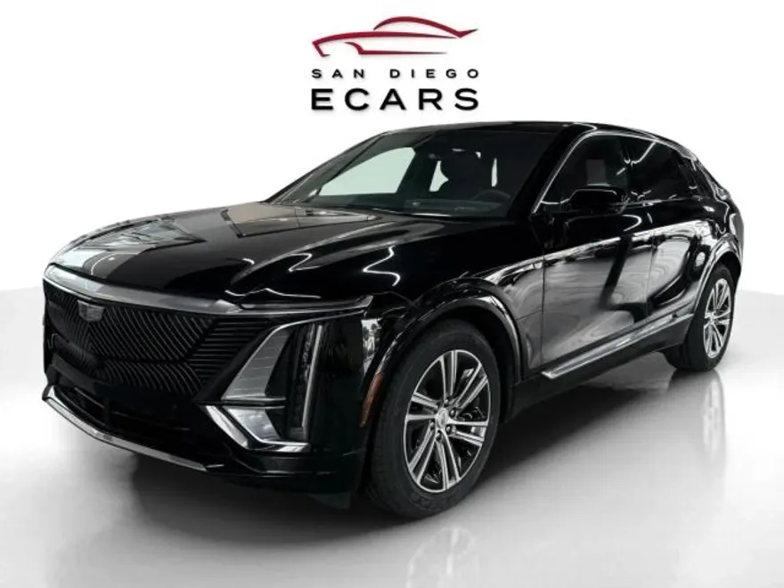 2024 Cadillac Lyriq Luxury Sport photo 1