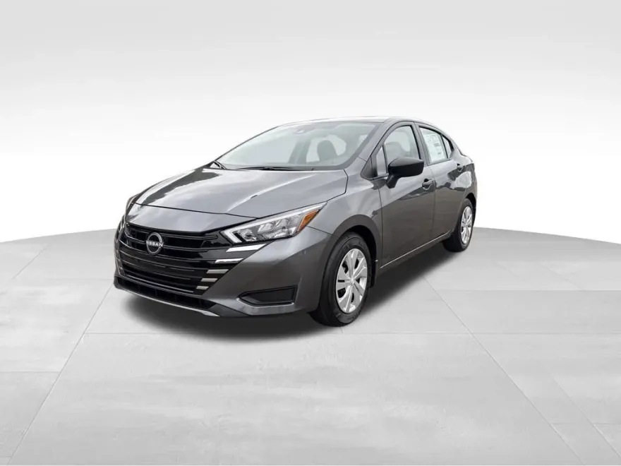 2025 Nissan Versa S photo 1