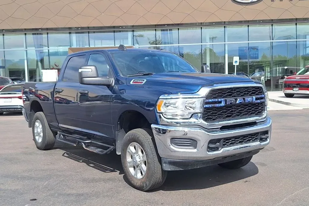 2023 Ram 2500 Tradesman photo 1