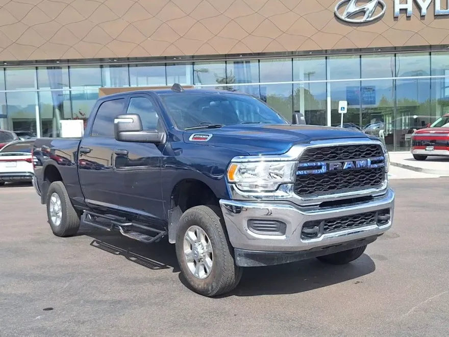 2023 Ram 2500 Tradesman photo 1