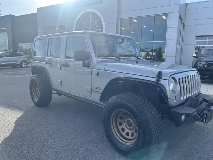 2016 Jeep Wrangler Unlimited Sport photo 1