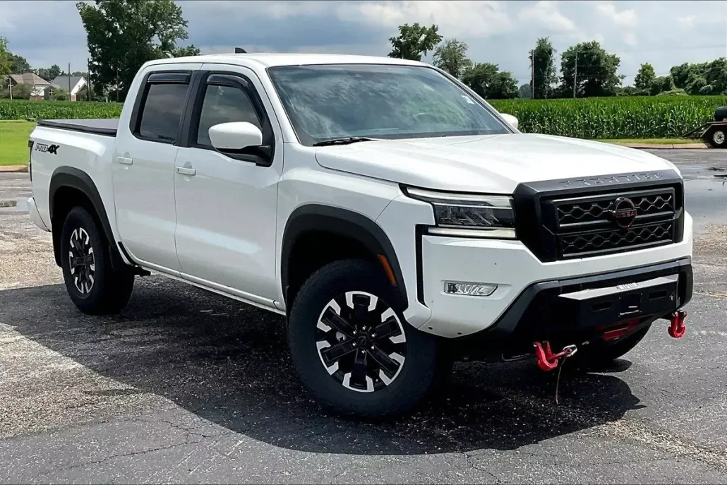 2024 Nissan Frontier PRO-4X photo 1