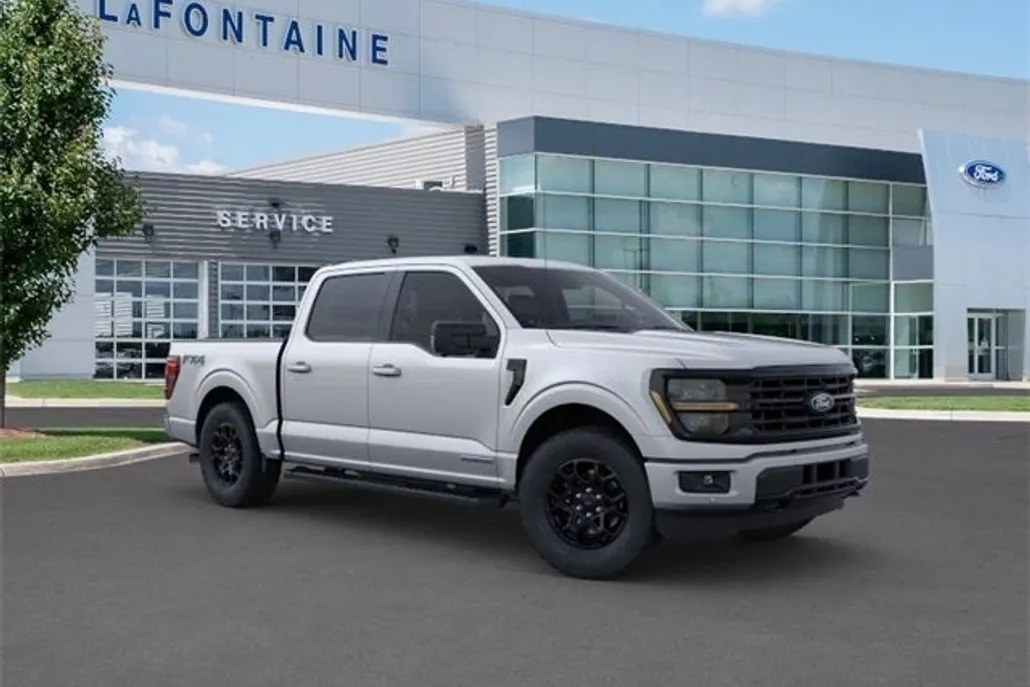 2025 Ford F-150 XLT photo 1