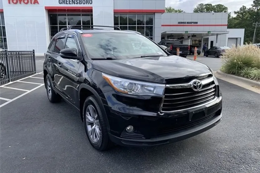 2015 Toyota Highlander XLE photo 1