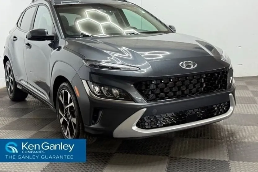 2023 Hyundai Kona Limited photo 1
