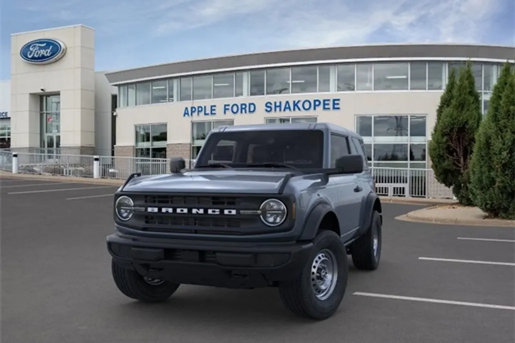 2025 Ford Bronco Base photo 1