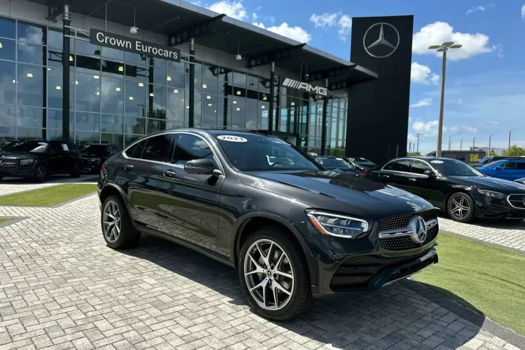 2021 Mercedes Benz GLC 300 Coupe photo 1