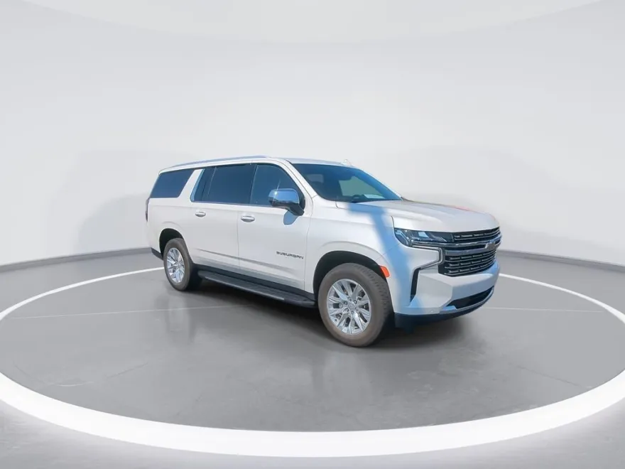 2024 Chevrolet Suburban Premier photo 1