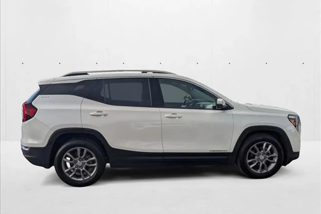 2022 Gmc Terrain SLT photo 1