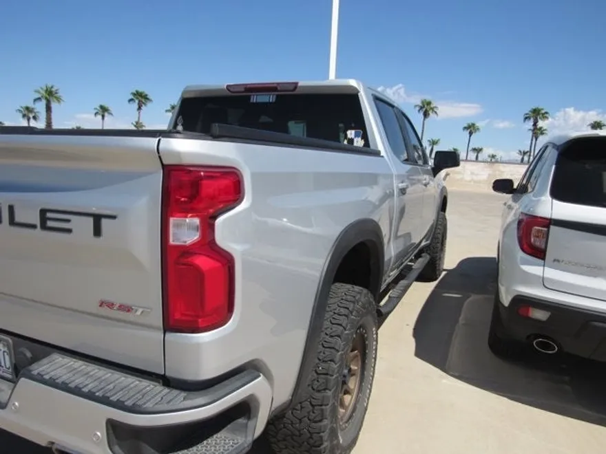 2022 Chevrolet Silverado 1500 RST photo 1