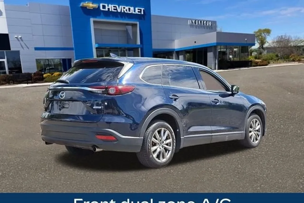 2018 Mazda CX-9 Touring photo 1
