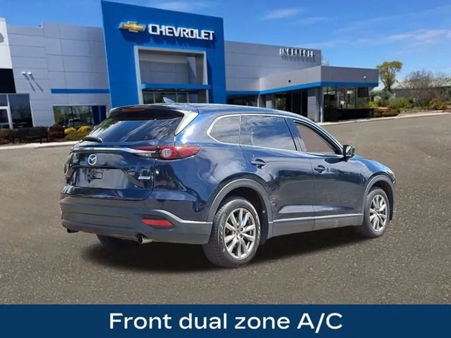 2018 Mazda CX-9 Touring photo 1