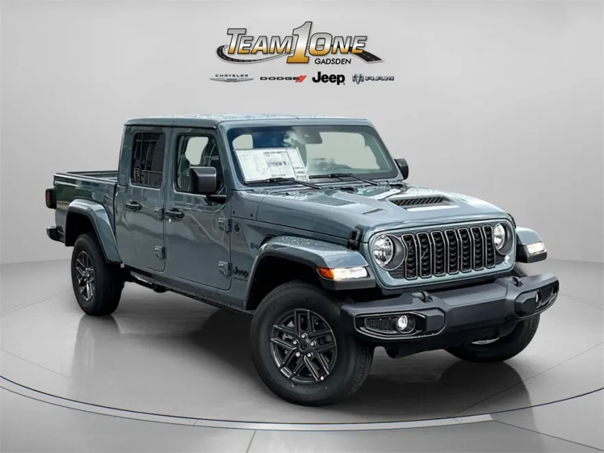 2025 Jeep Gladiator Sport S photo 1
