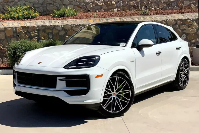 2025 Porsche Cayenne E-Hybrid Coupe photo 1