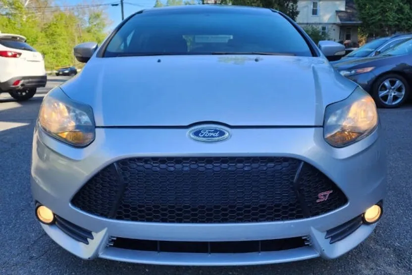 2014 Ford Focus ST photo 1