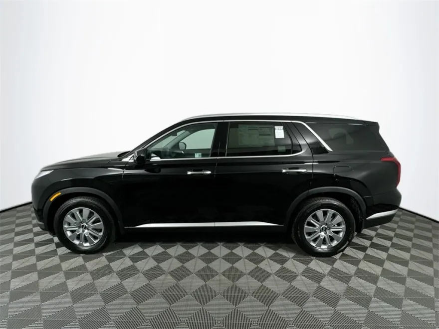 2025 Hyundai Palisade SEL photo 1