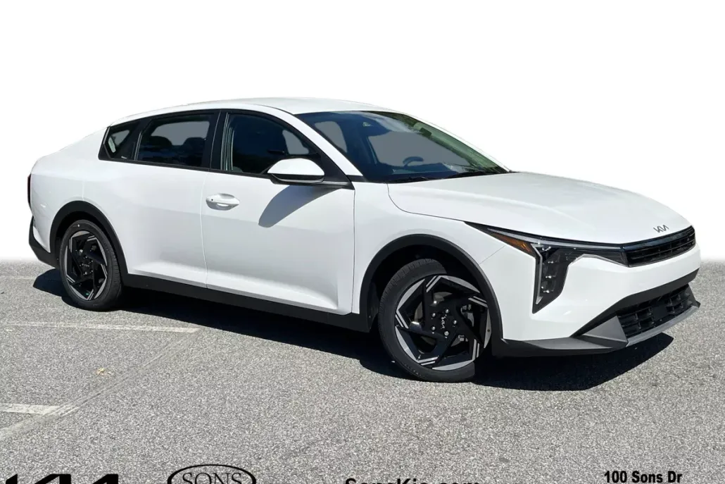 2025 Kia K4 EX photo 1