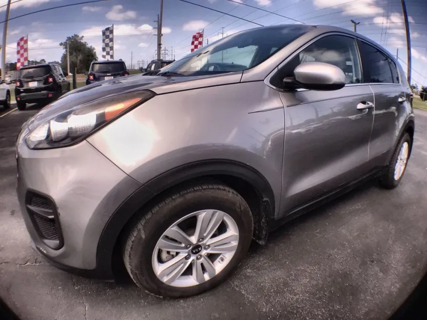 2019 Kia Sportage LX photo 1