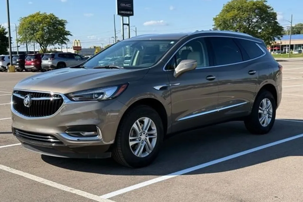 2020 Buick Enclave Essence photo 1
