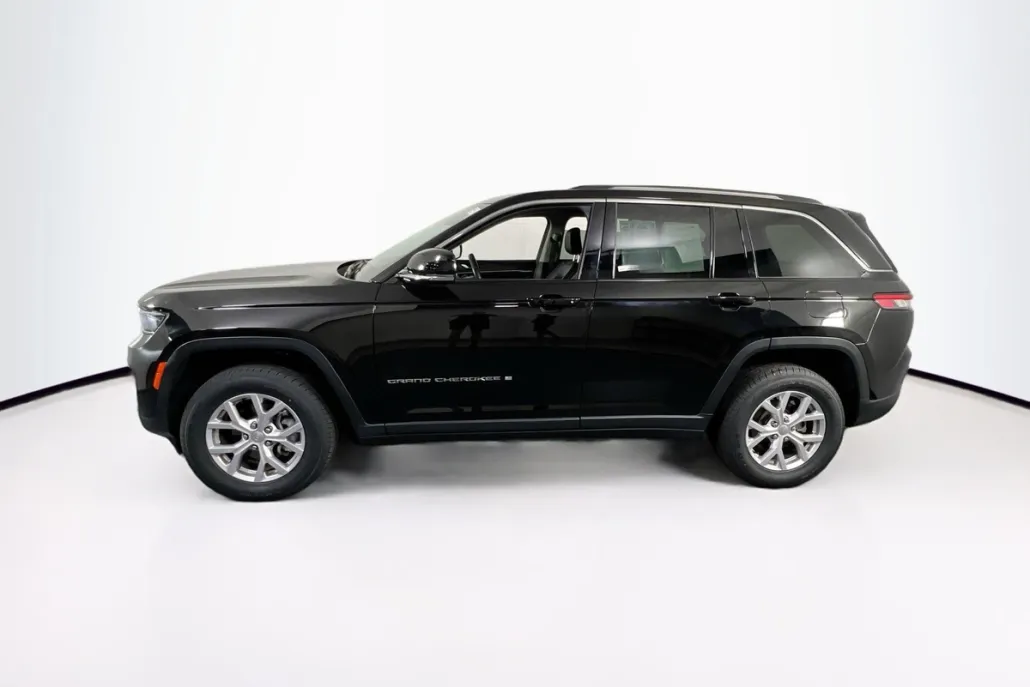 2022 Jeep Grand Cherokee Limited photo 1