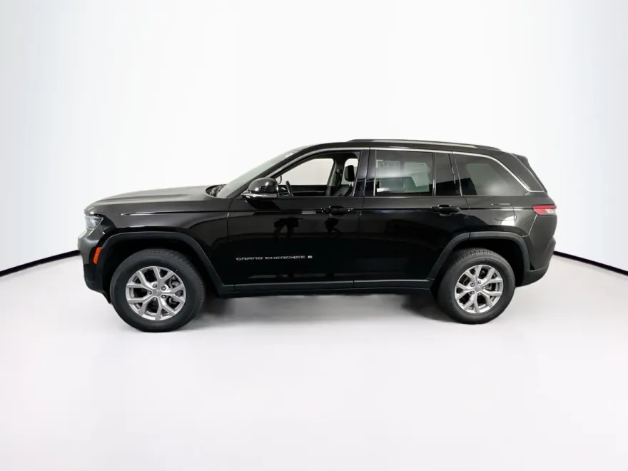 2022 Jeep Grand Cherokee Limited photo 1