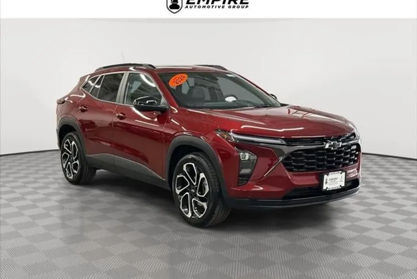 2024 Chevrolet Trax photo 1