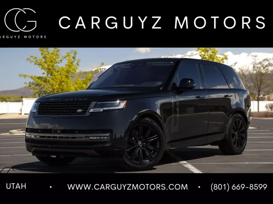 2023 Land Rover Range Rover SE photo 1